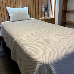 Cubrelecho - Cobija modelo gris encanto